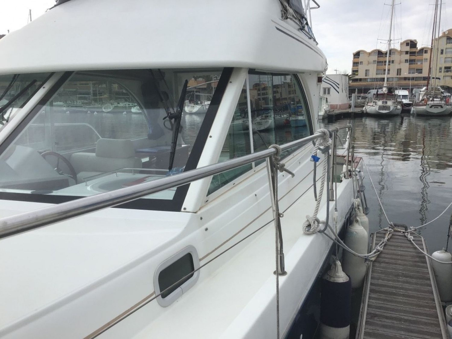 slider 20 Beneteau Antares 980 Fly